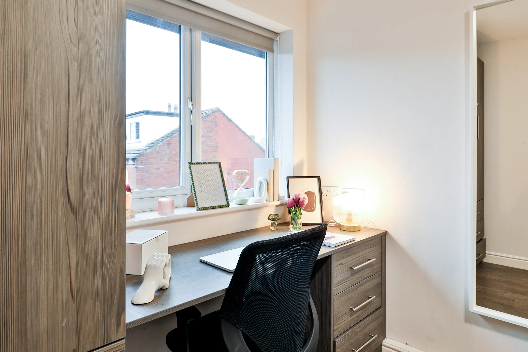 5 Bed Flat