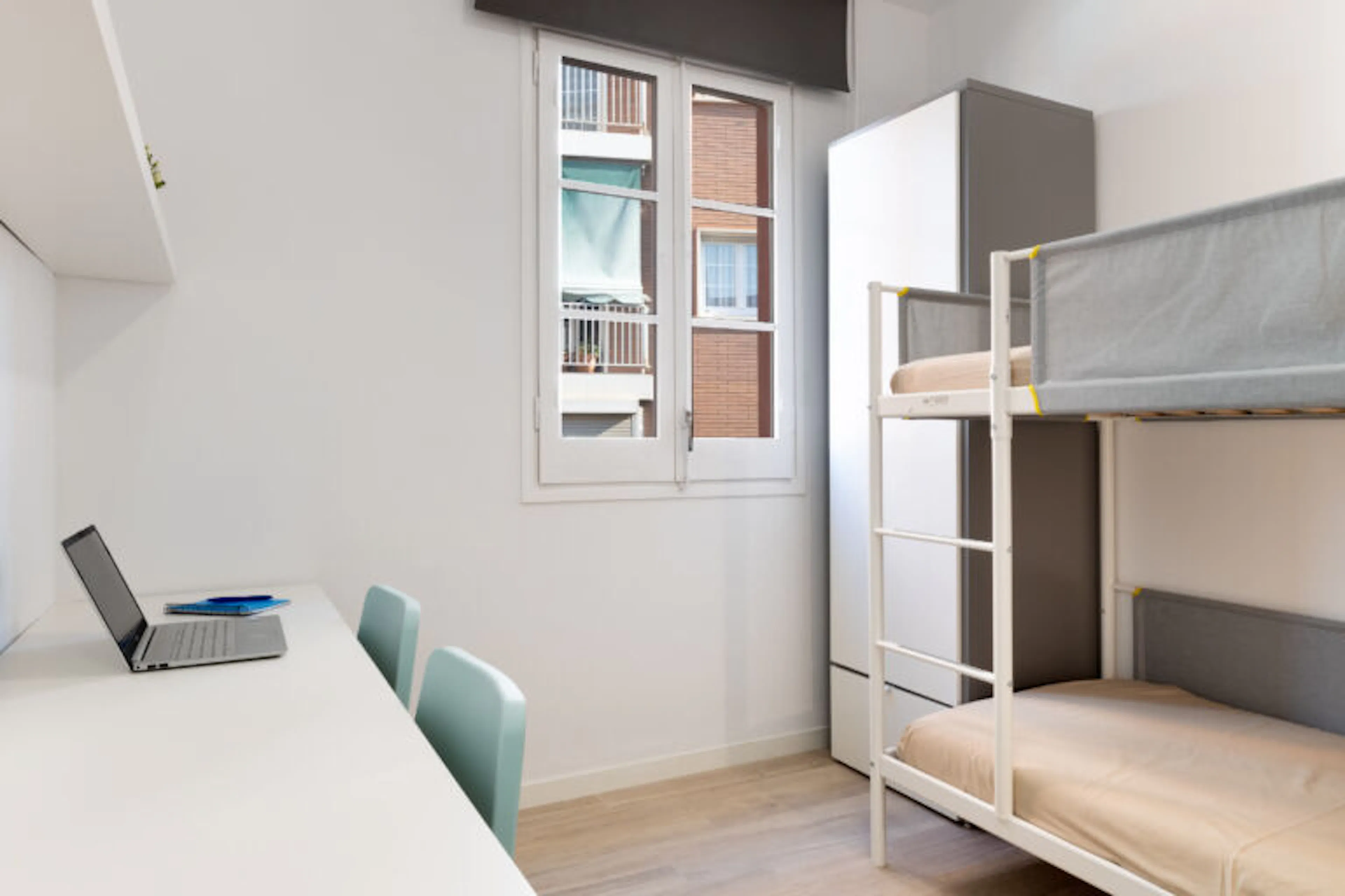 ROOM ROOM 1