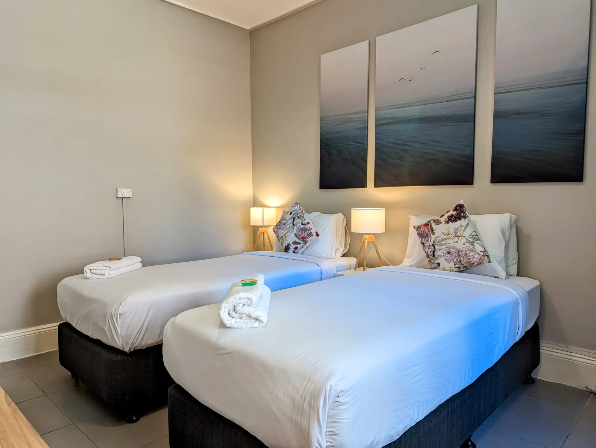 Twin Beds Or King Bed ROOM 4