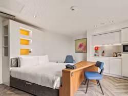 roomzzz-london-stratford-london-Smart Studio