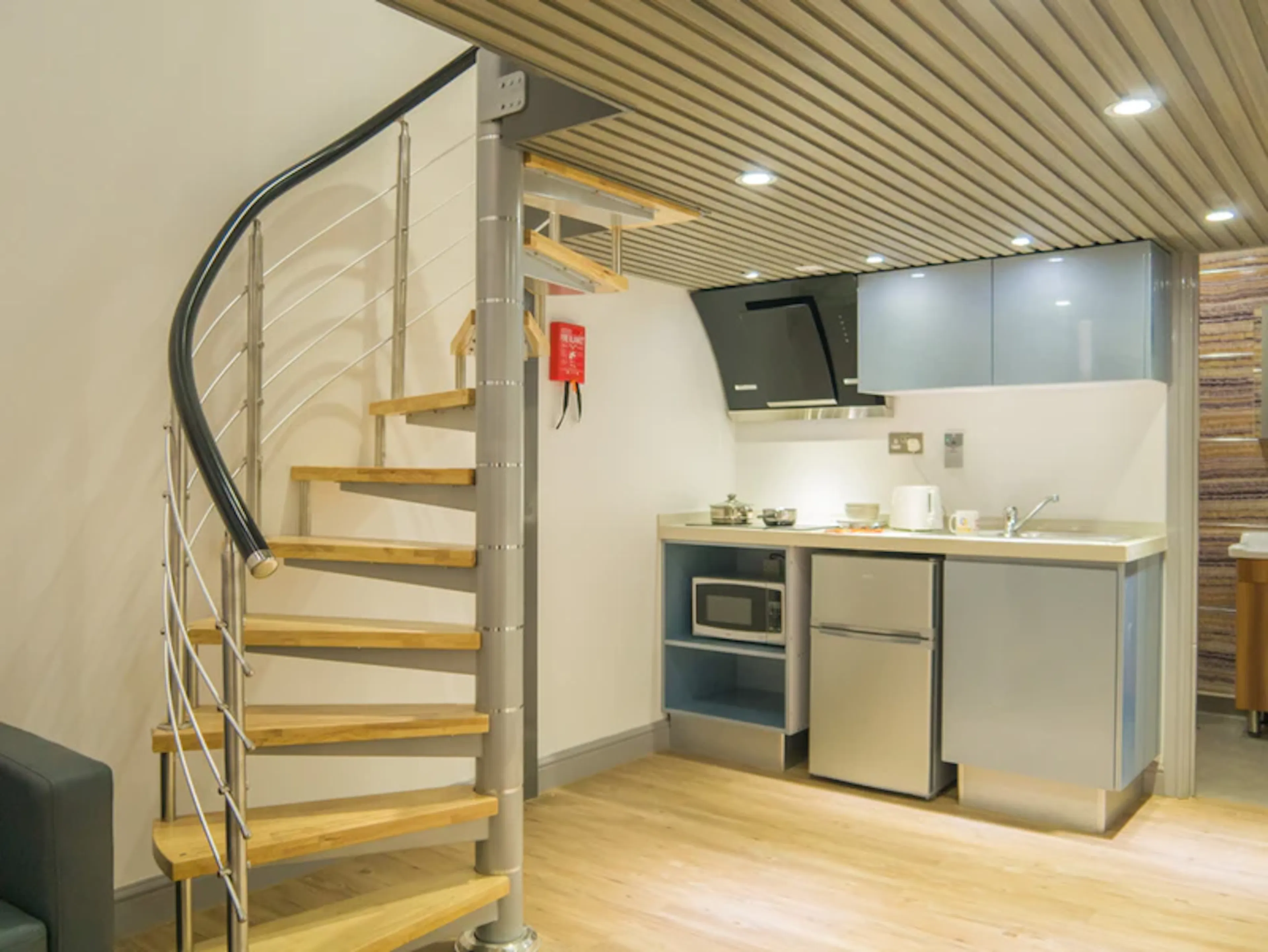 Studio KITCHEN 1