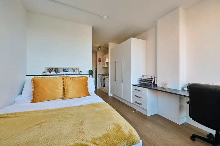 upperton-road-leicester-Studio