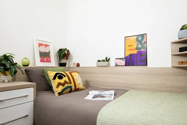 arbour-house-london-Studio Small Standard Single