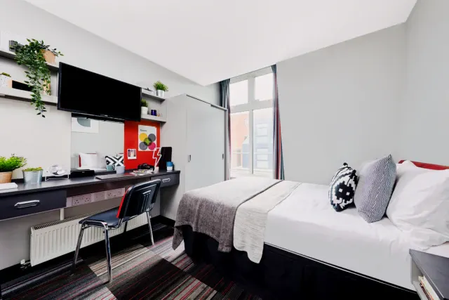 Superior Ensuite room image 2