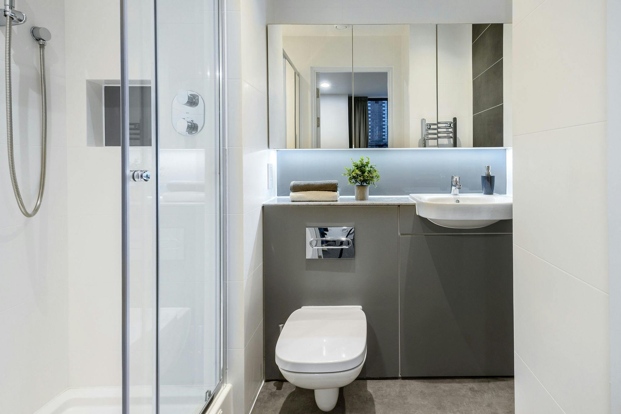 true Superior Apartment