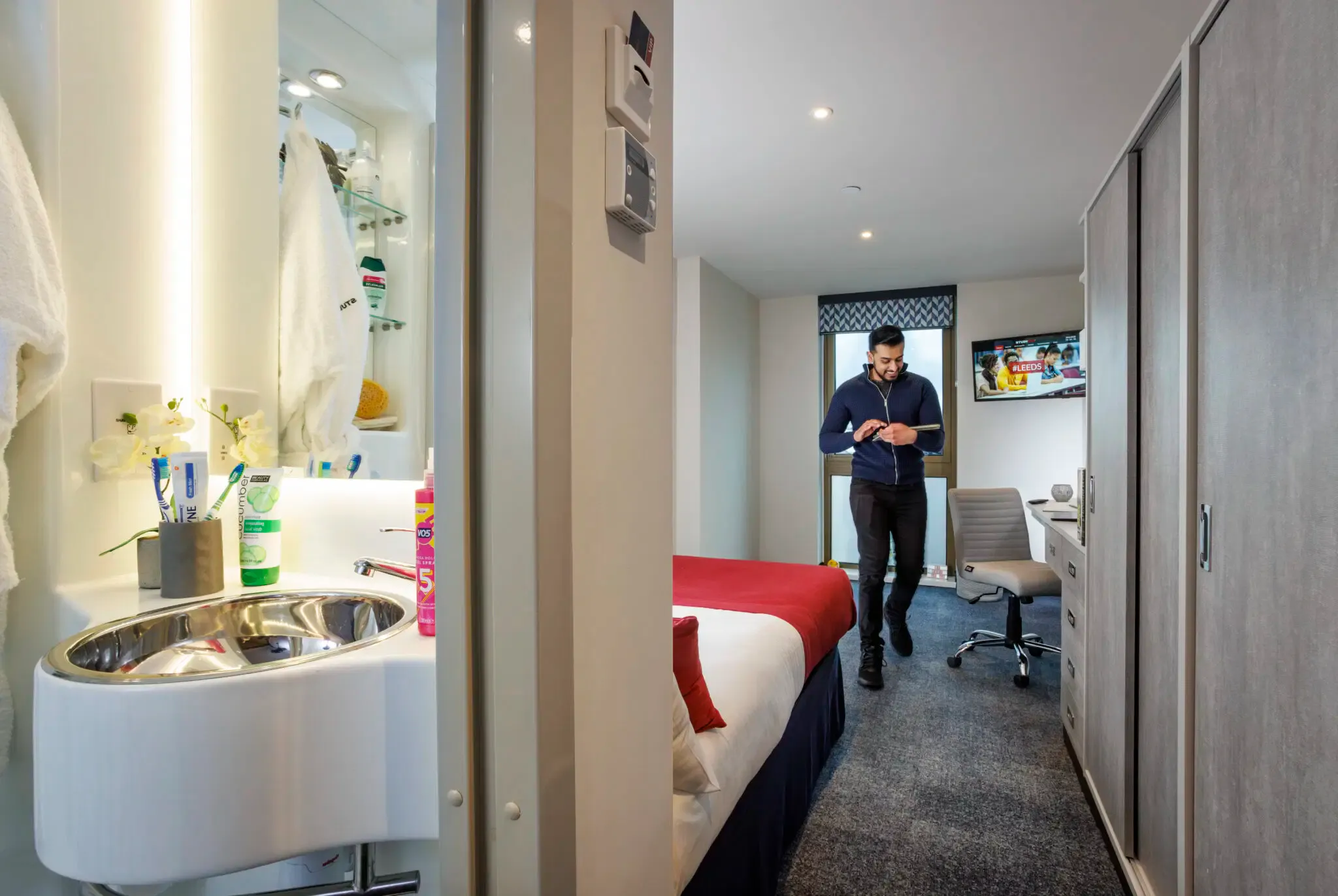 Sapphire Plus En-suite Serviced Apartment