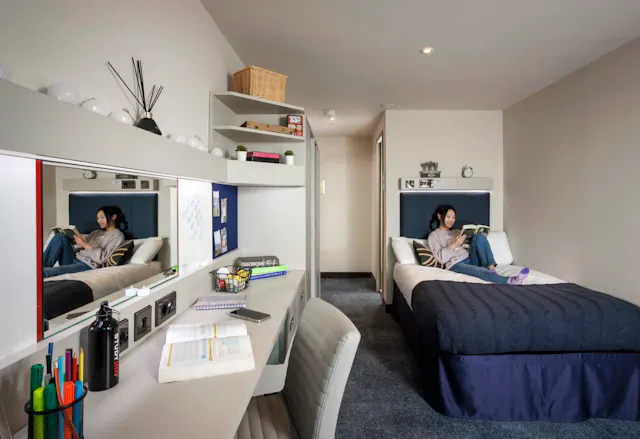 Sapphire En-suite Serviced Apartment room image 1