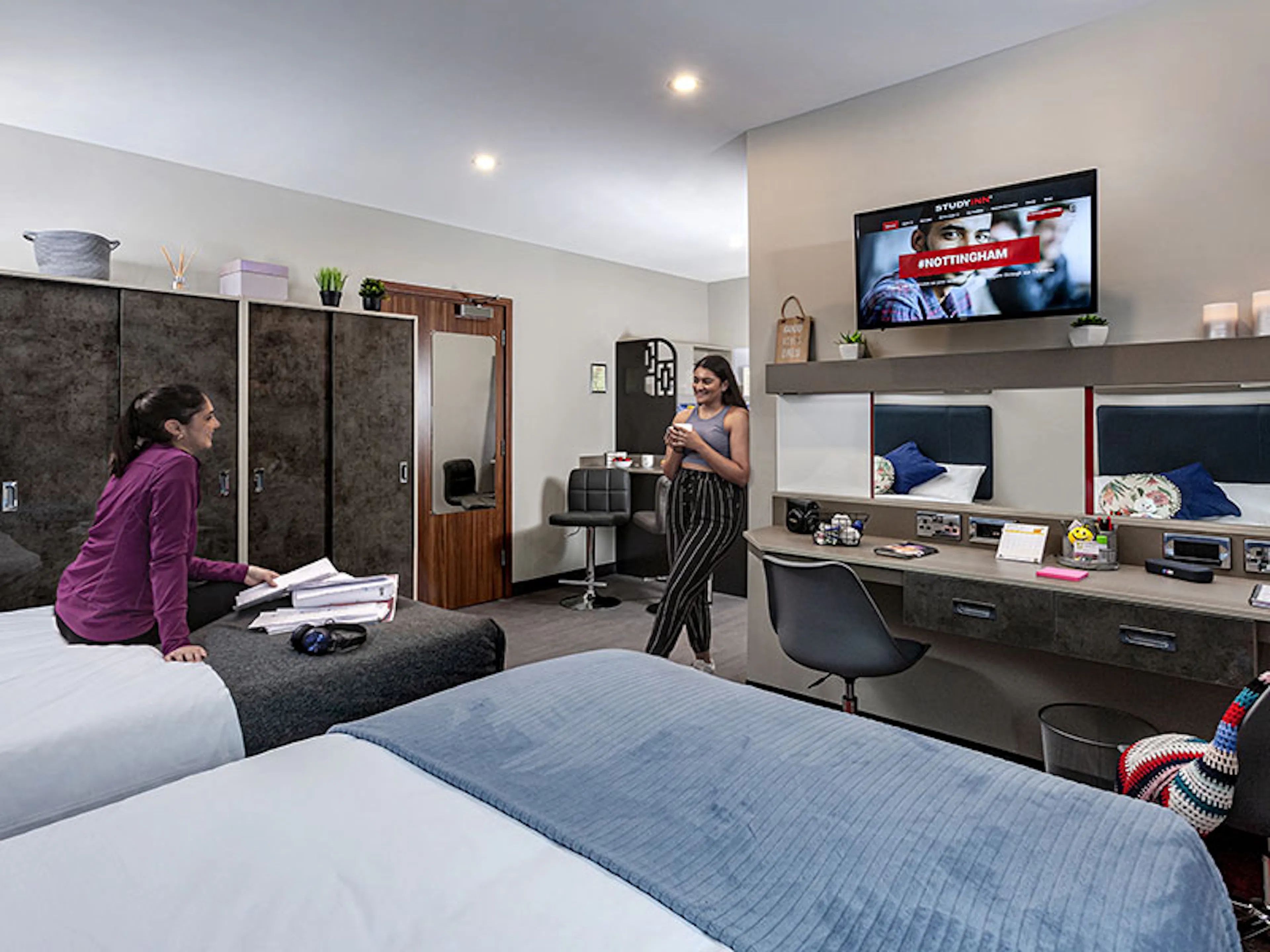 Studio Sapphire ROOM 3