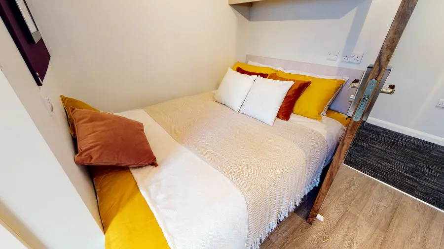 Accessible Gold Studio