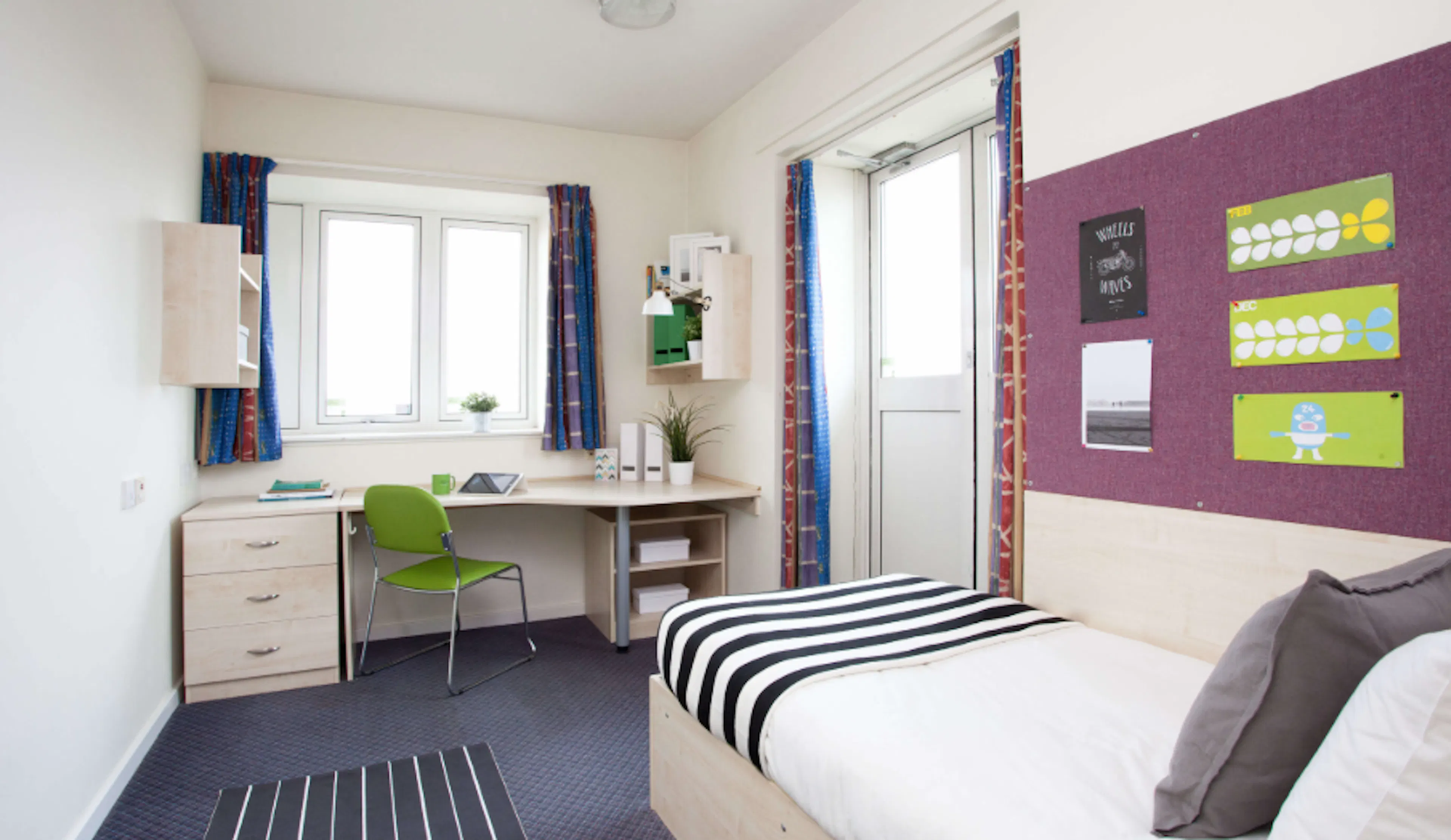 ROOM ROOM 3