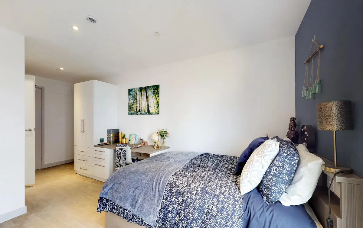 Platinum Studio ROOM