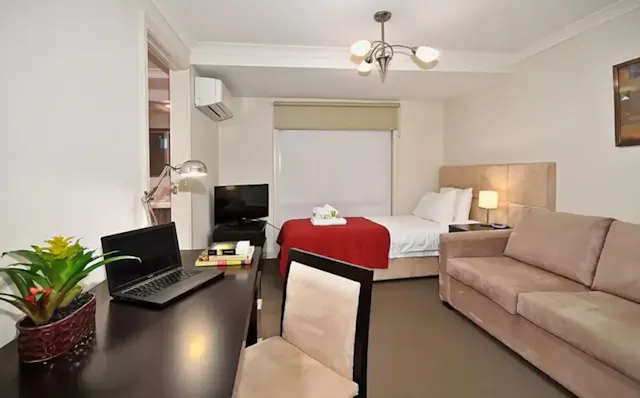 Room 17 room image 1