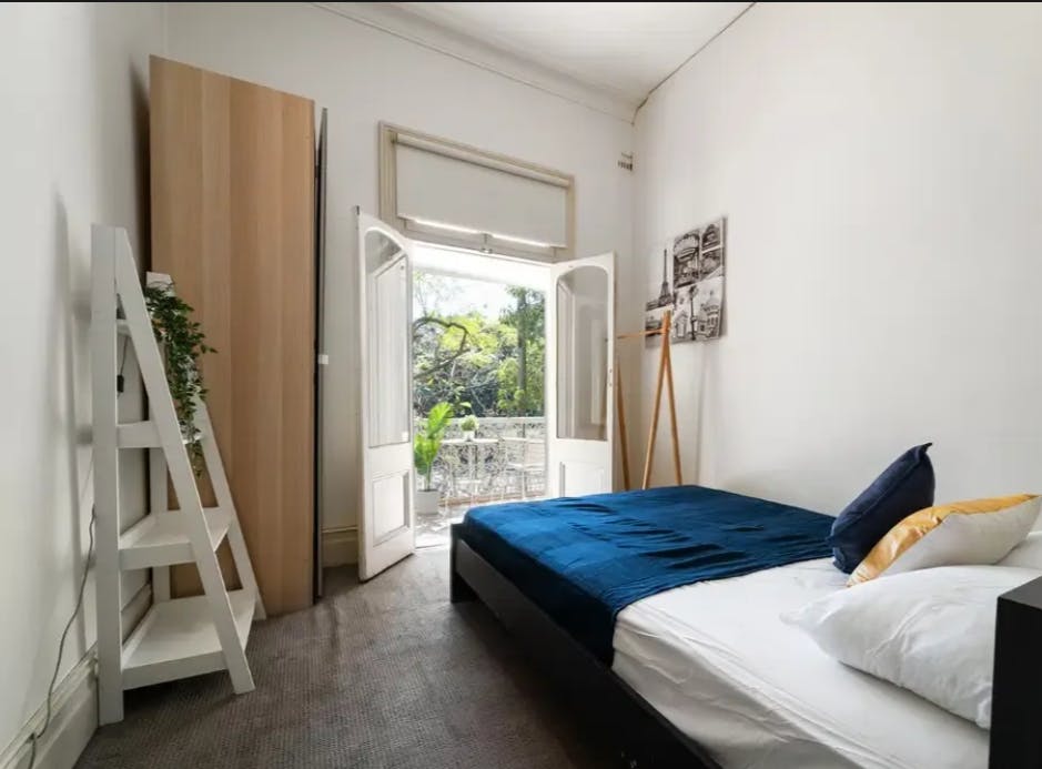 74-city-road-sydney-Room 9 Standard