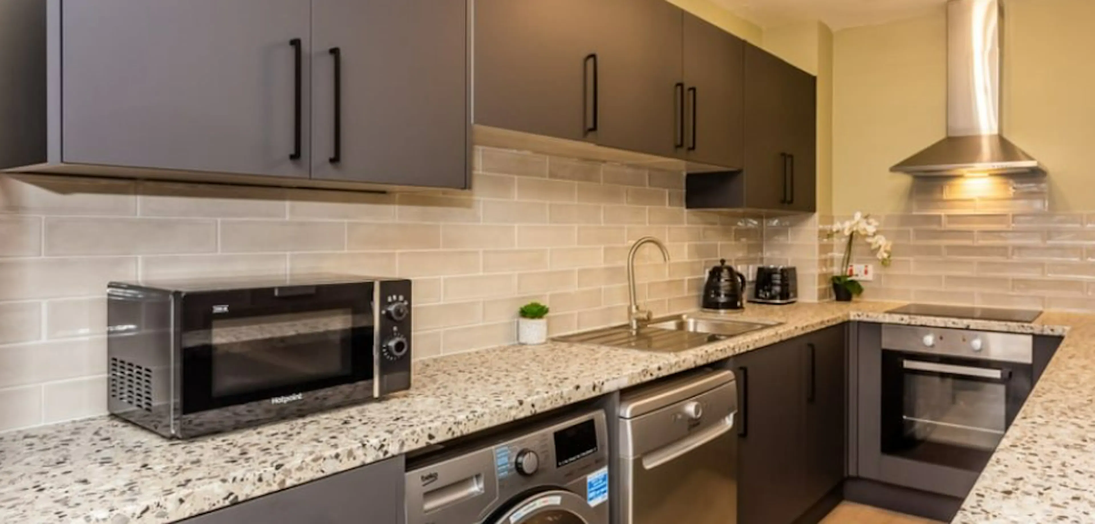 5 Bedroom Apartment KITCHEN 1