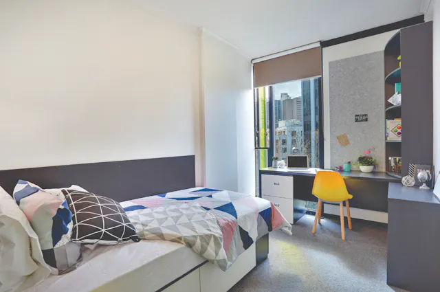 6 Bedroom Apartment room image 2