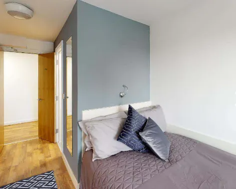 Classic Ensuite room image 5