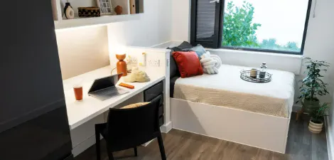 Club En-suite Cluster Room ROOM 3