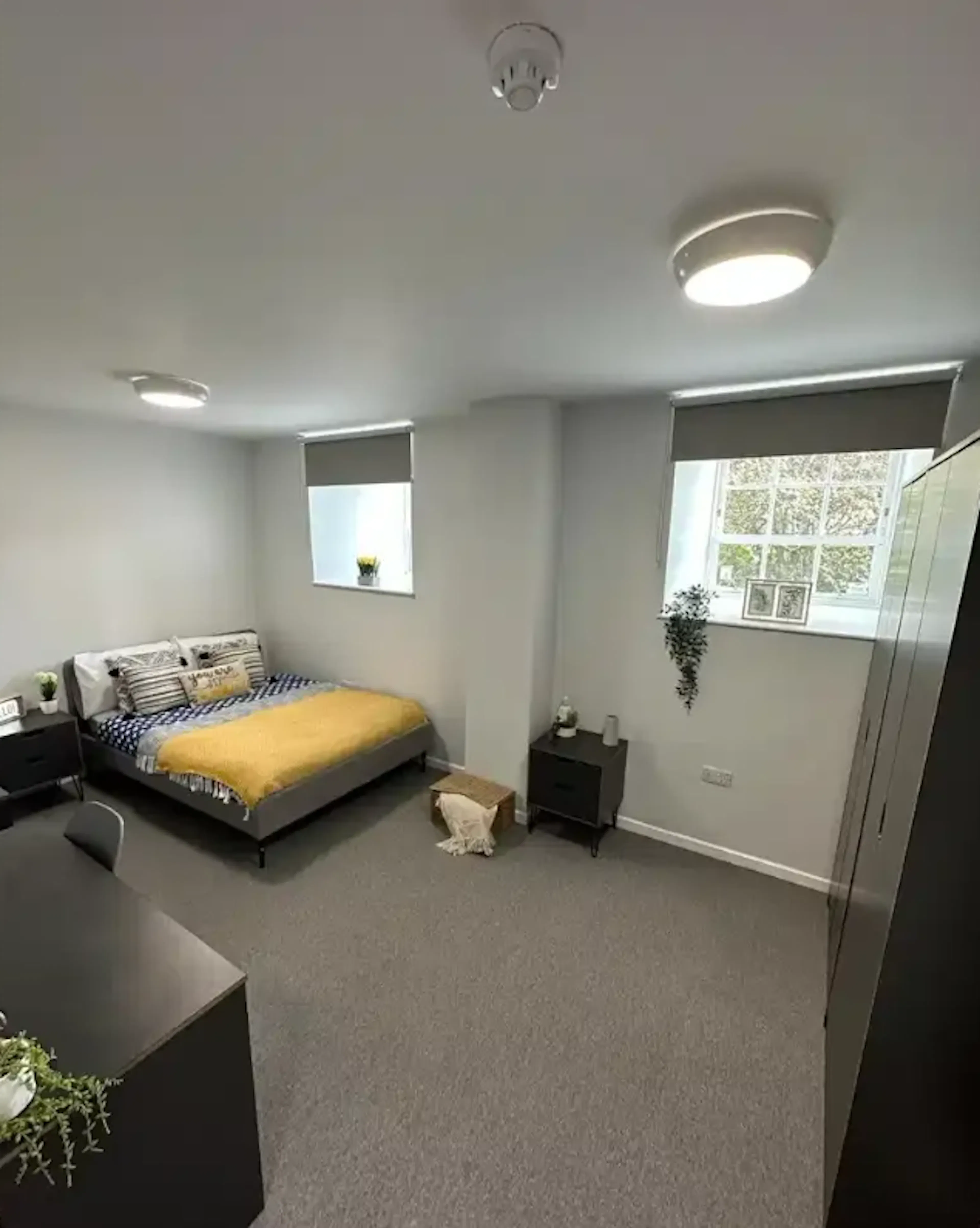 One Bed Flat ROOM 4