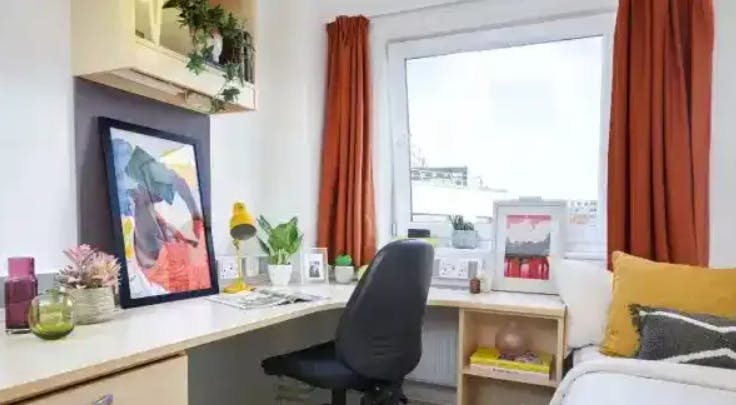 En-Suite, Premium Range 1