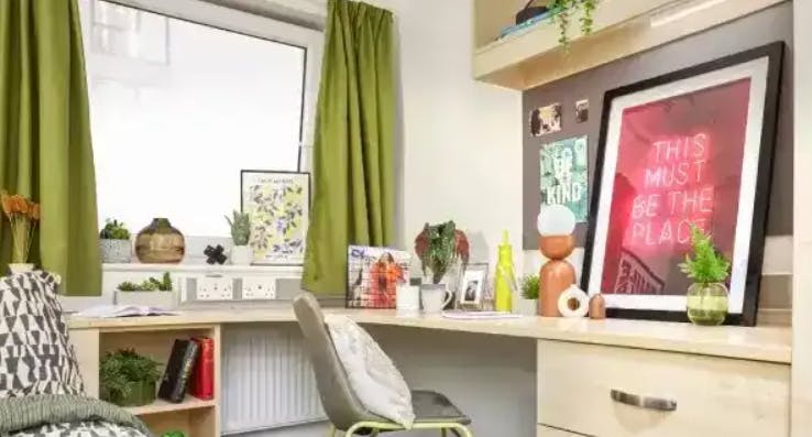 En-Suite, Premium Range 2