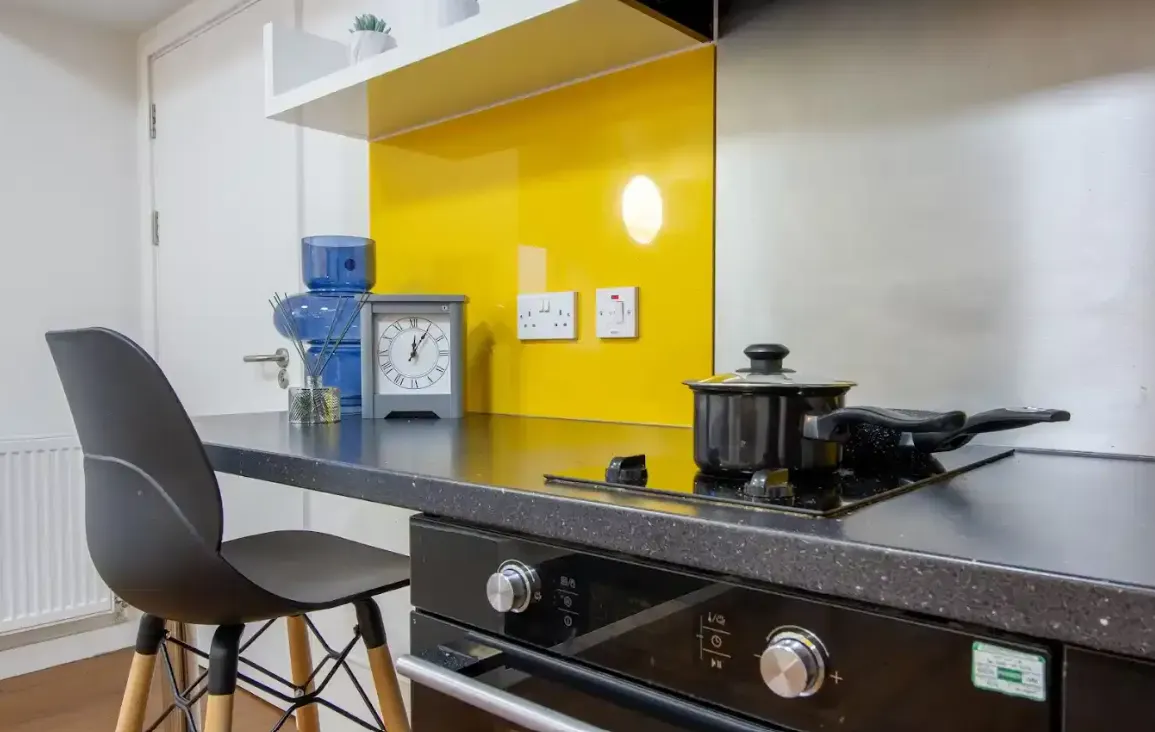 Bronze Studio
