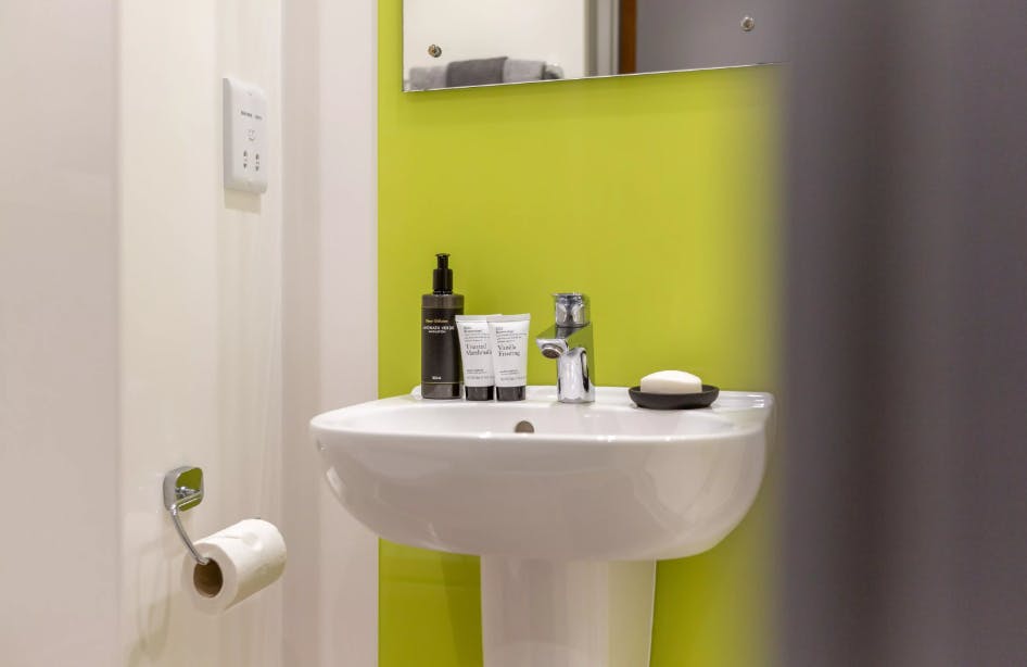 Deluxe En-Suite