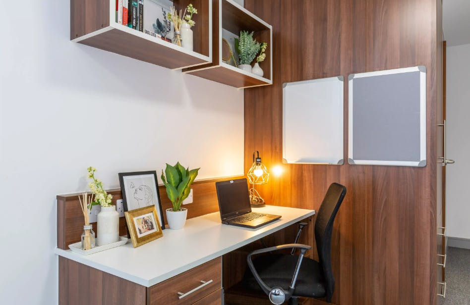 Deluxe En-Suite