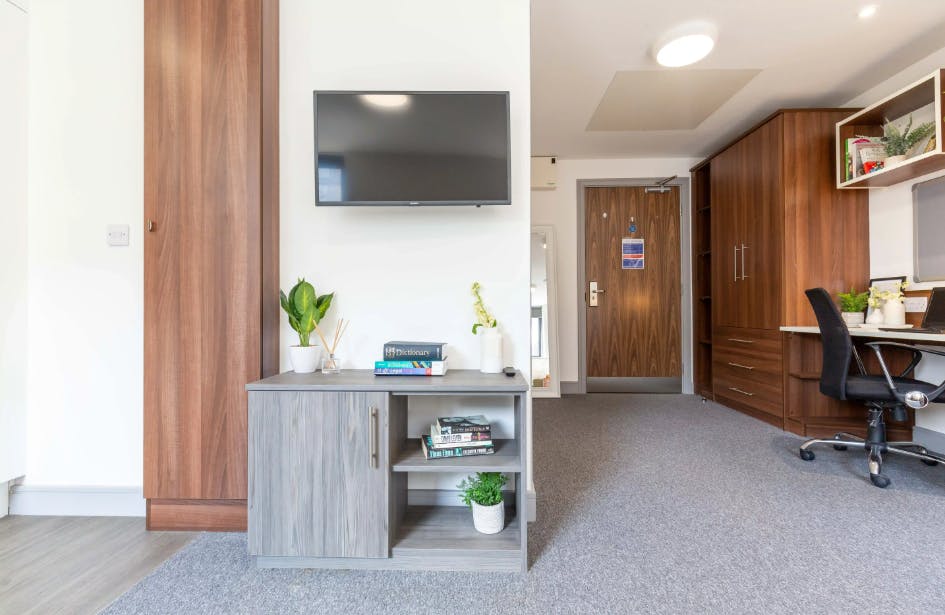 Standard Plus Studio with double occupancy