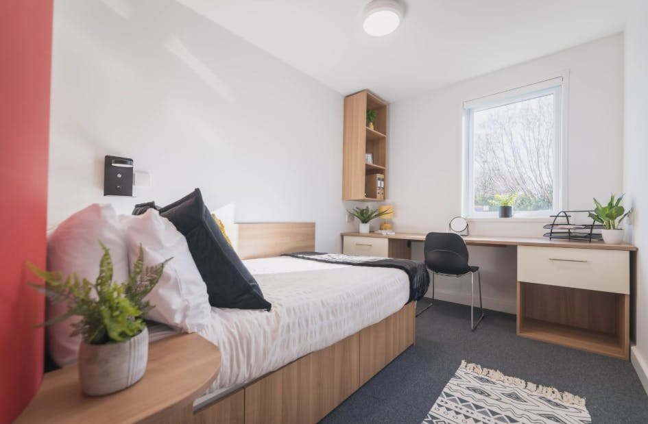 Third Floor Five Bed Cluster