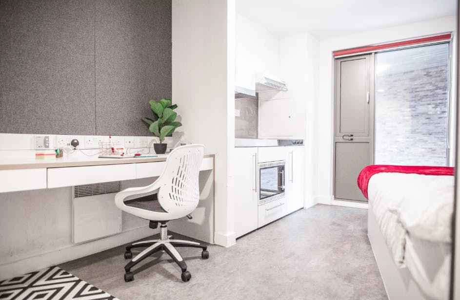 Platinum Studio 