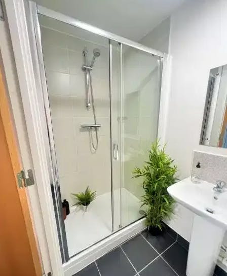 Ground Floor Premier Studio