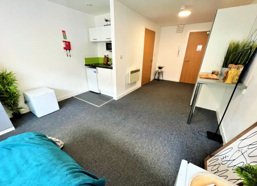 Premier Studio