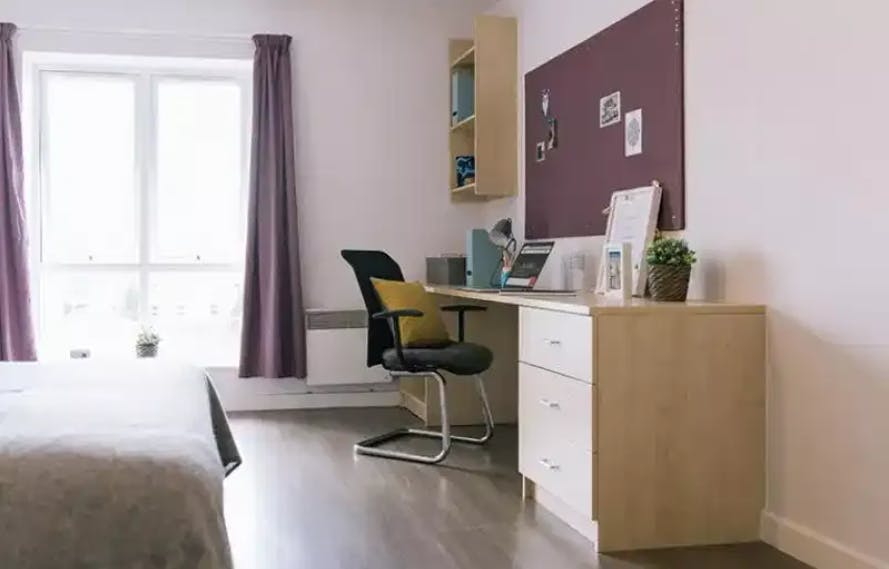 Platinum En Suite