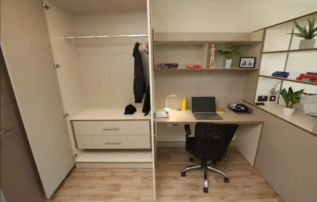 Bronze Studio room image 2
