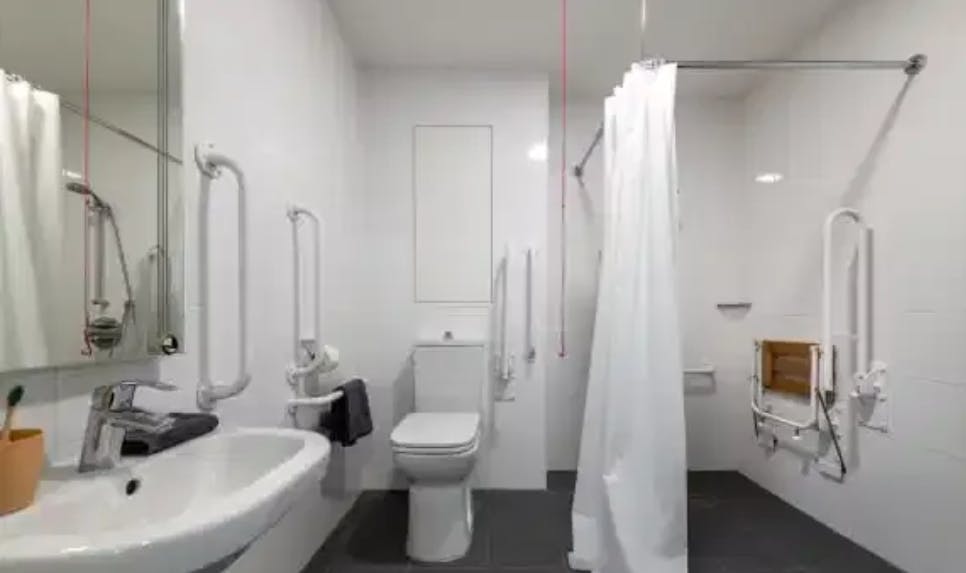 Single Accessible