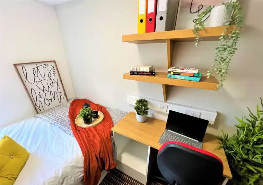 Deluxe En-Suite