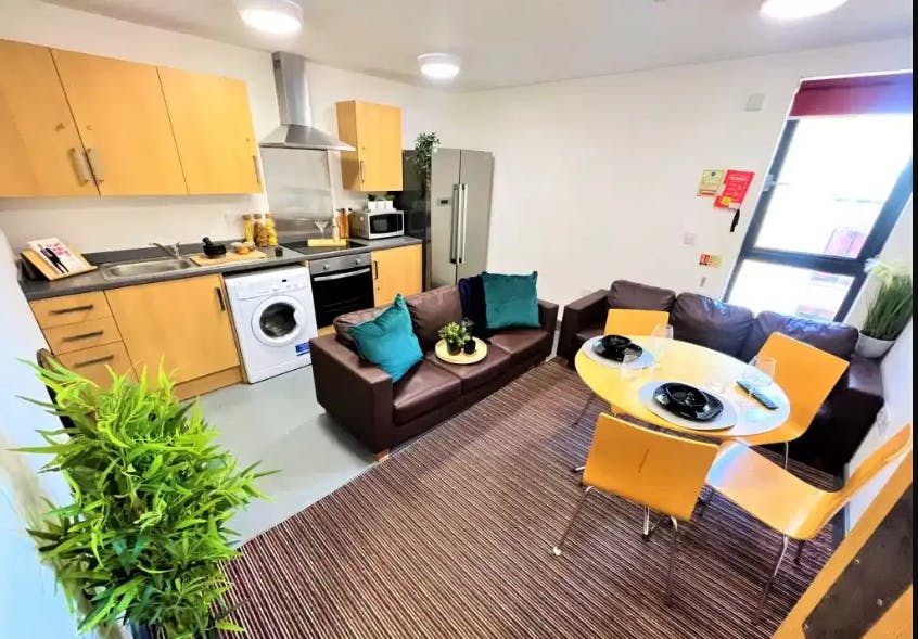 Deluxe En-Suite