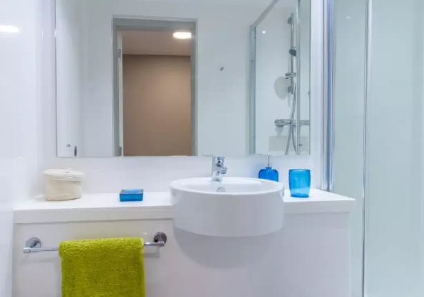 Block B Upper Floor Silver En Suite