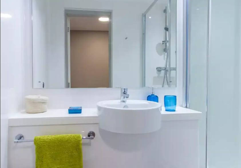Block A Superior Gold En Suite