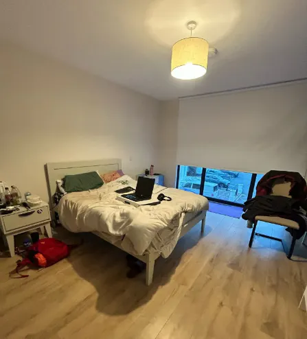 Flat 11 - Ensuite Double room image 2