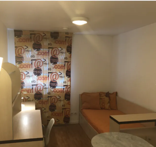 Studio ROOM 2