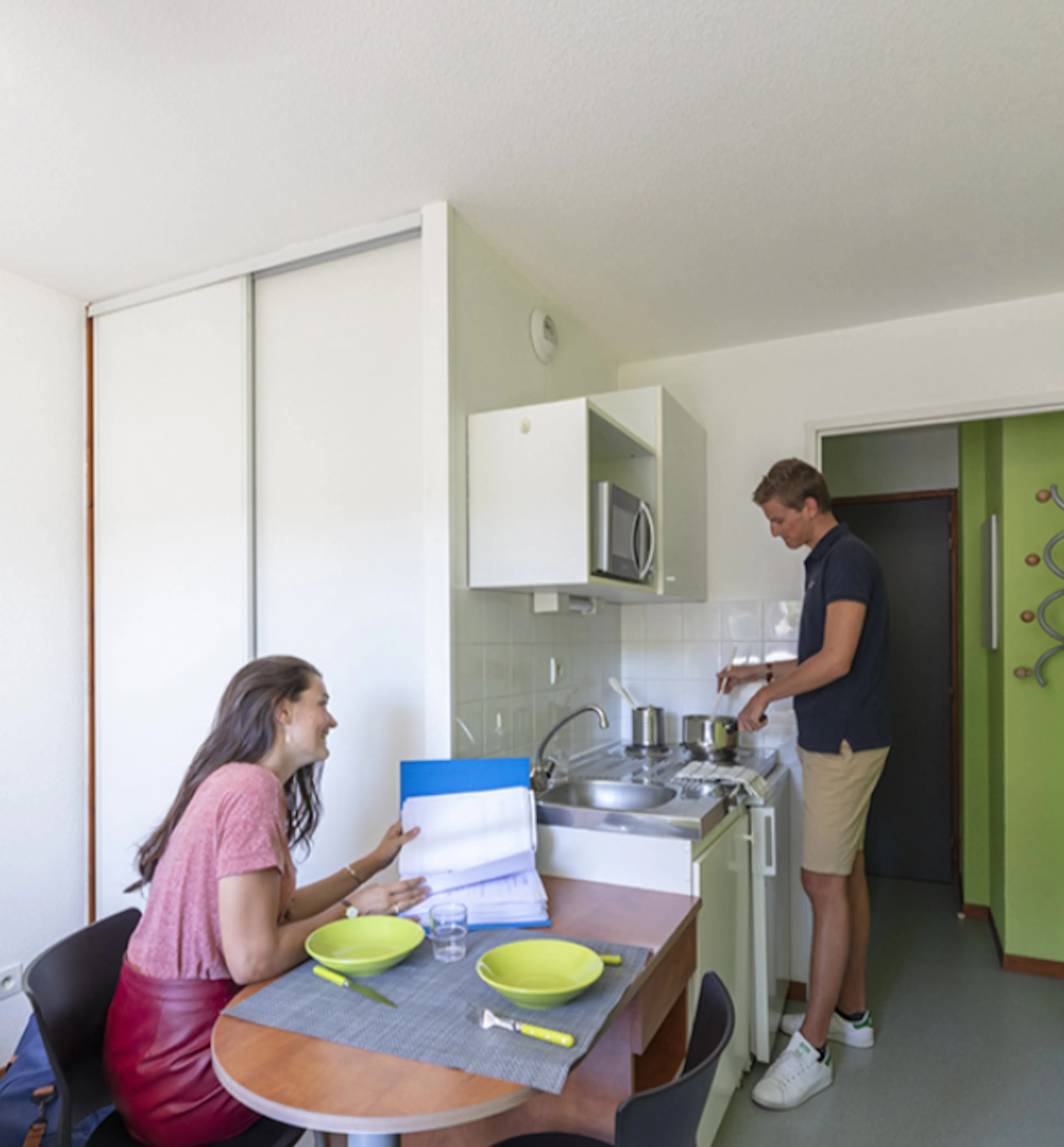 Studio KITCHEN 1