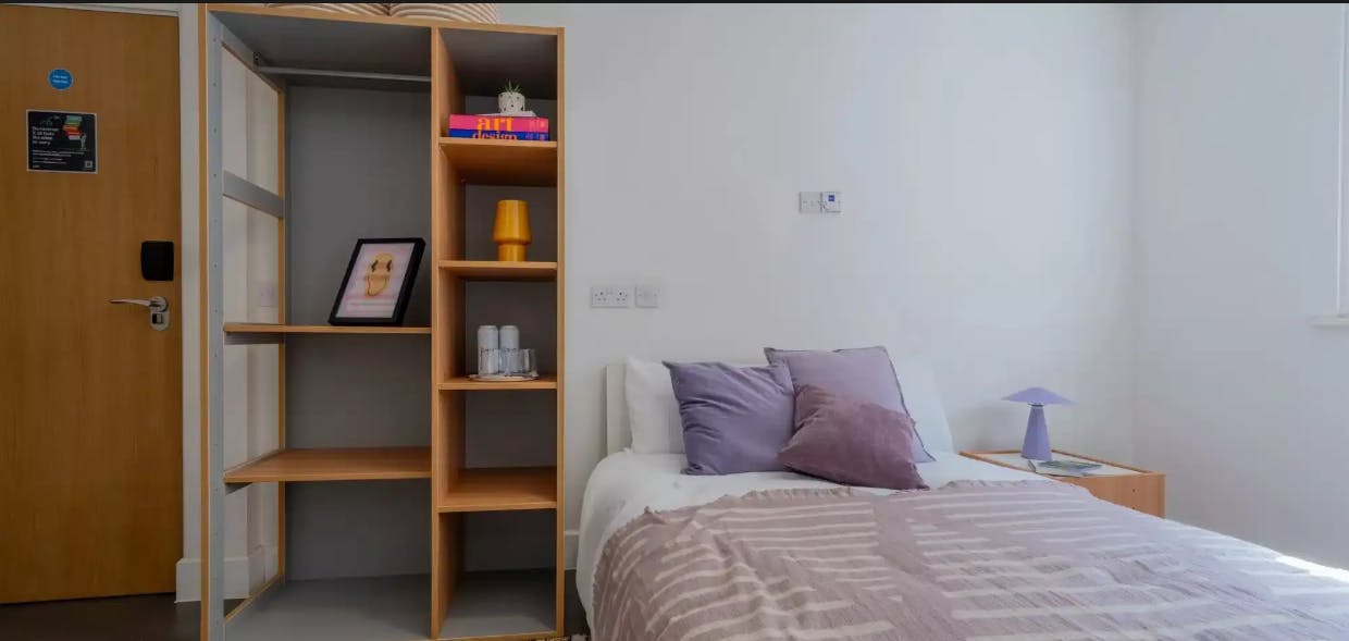 Diamond Bedroom Lower