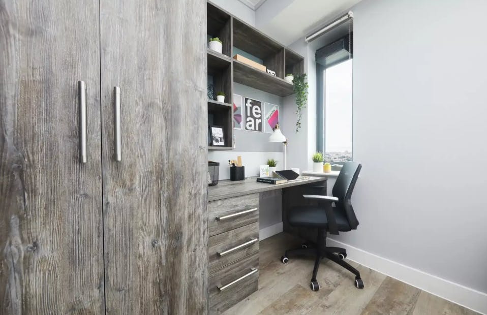 Penthouse Studio