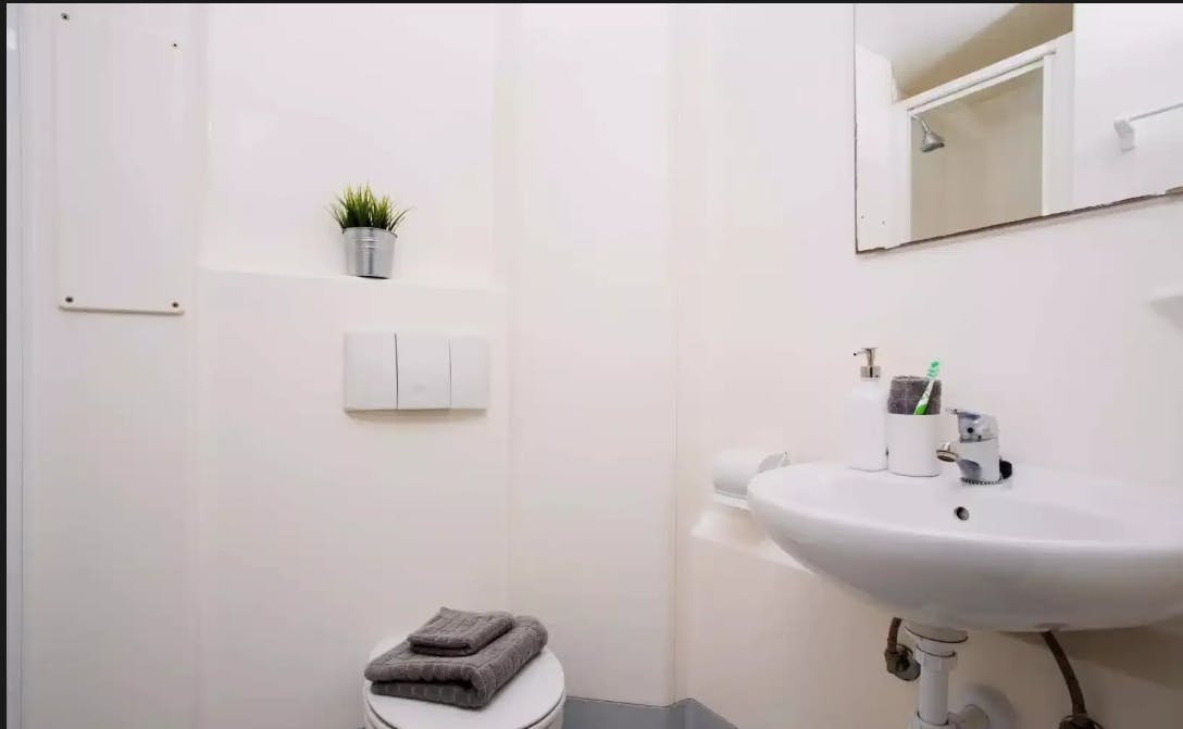 En-Suite, Classic