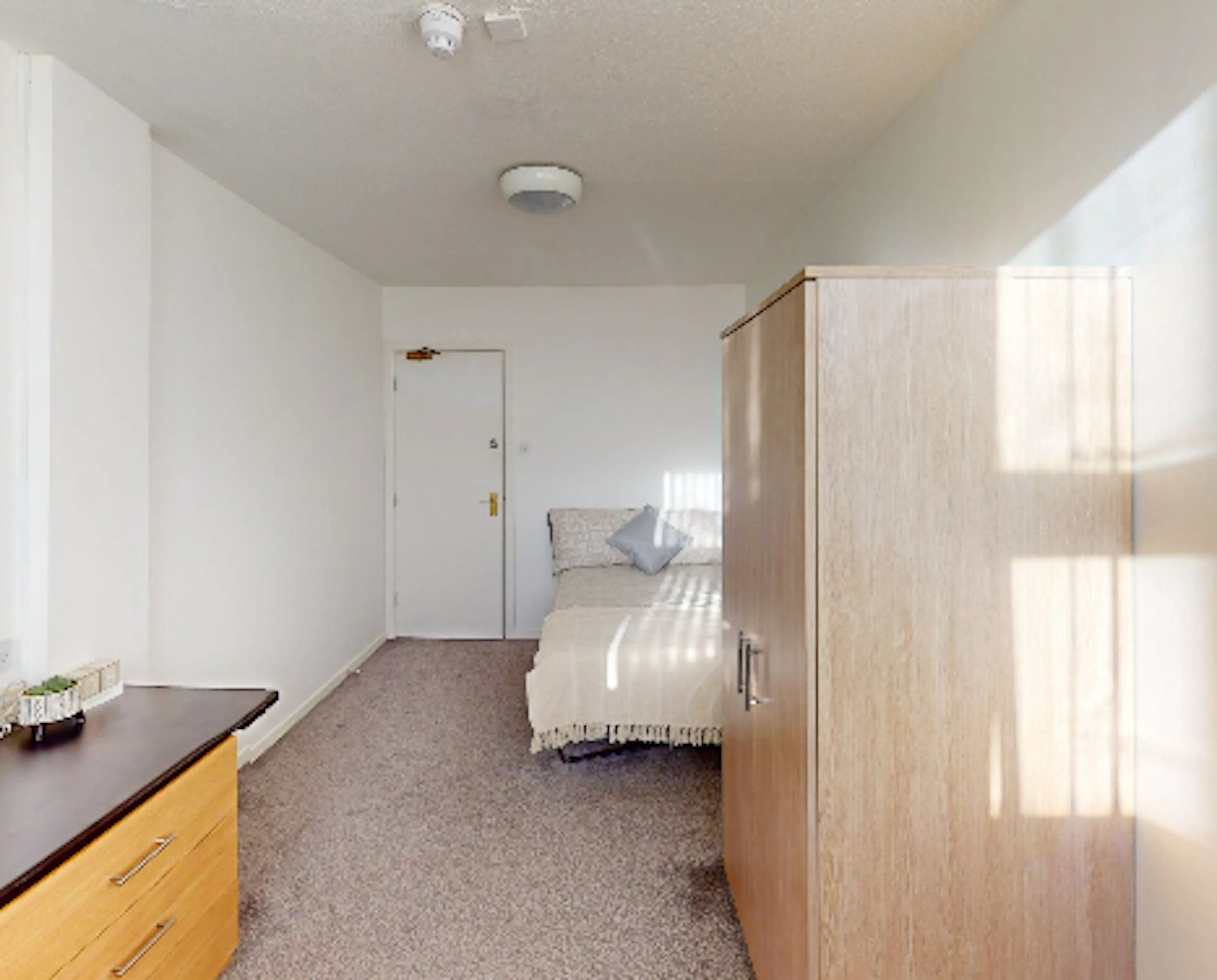 Standard Room ROOM 4