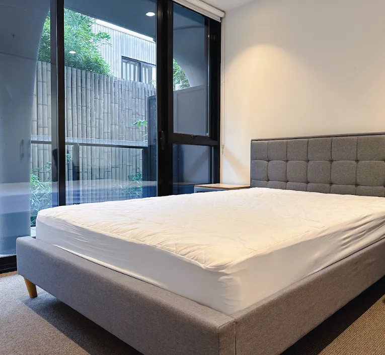 2 Bedroom 1 Bathroom Apartment ROOM