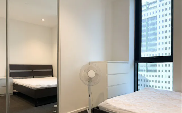 3 Bedroom, 2 Bathroom Apartment room image 2