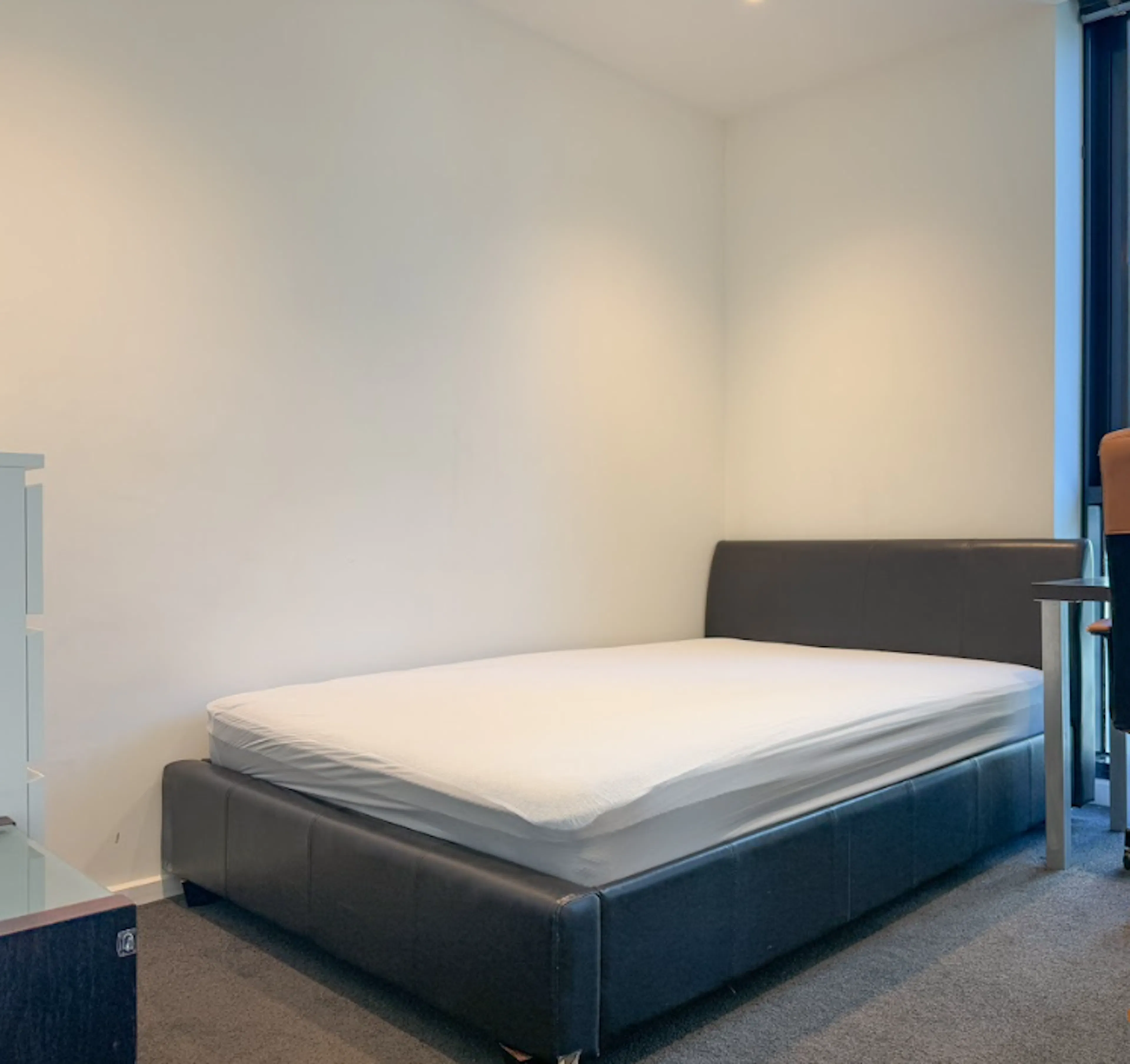 3 Bedroom, 2 Bathroom Apartment ROOM 3
