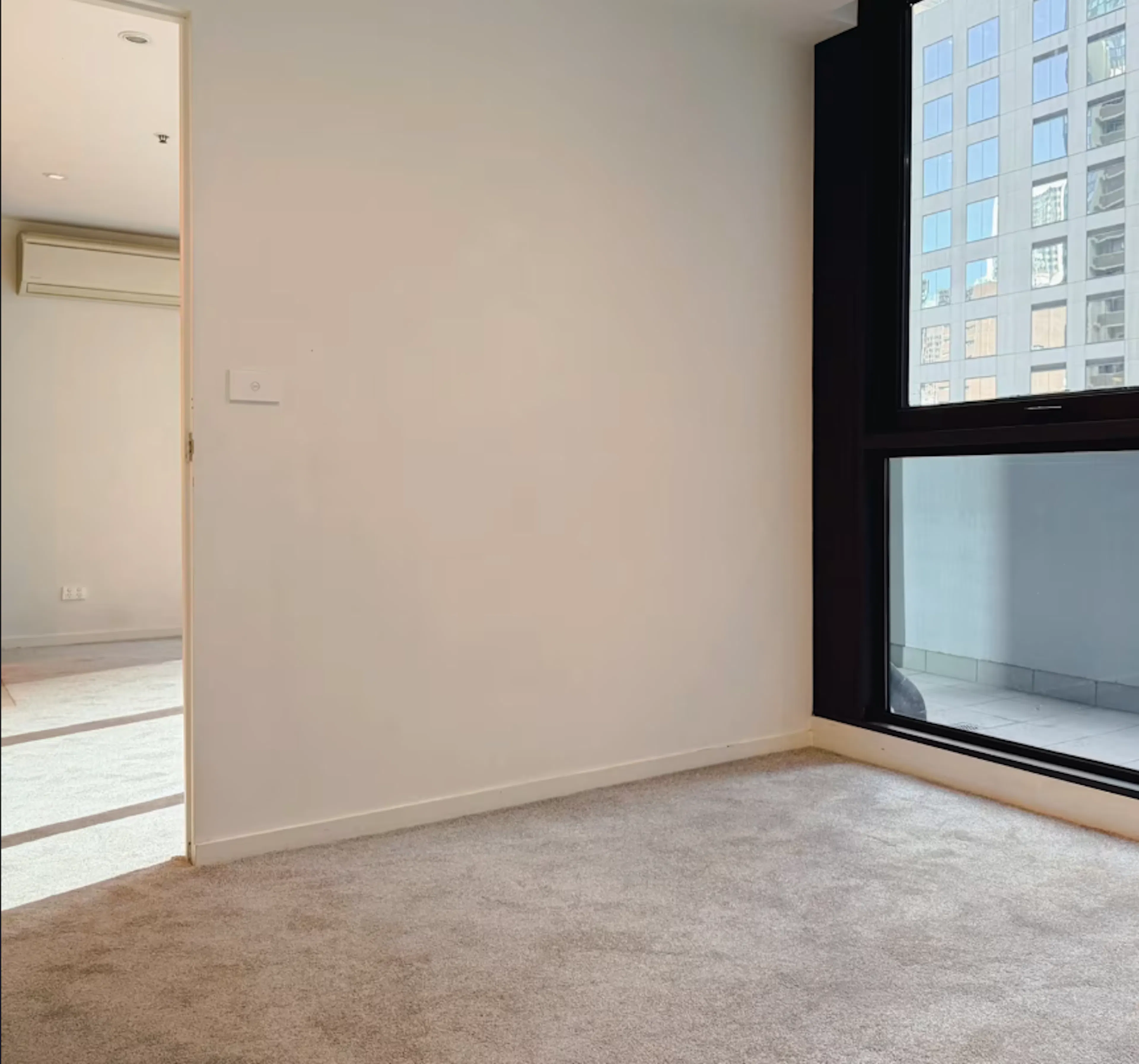 ROOM ROOM 3